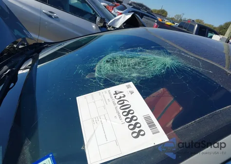 2021 Kia K5 Gt-Line z USA, uszkodzony, nr VIN 5XXG64J20MG046582